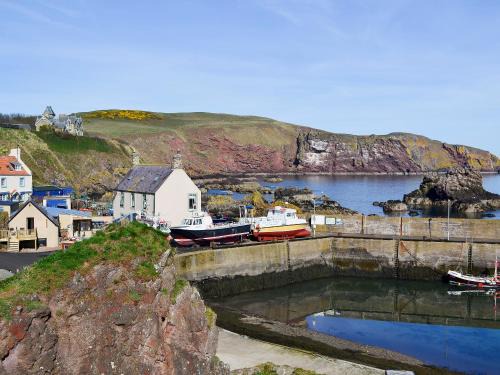 St Abbs House | Rock Cottage