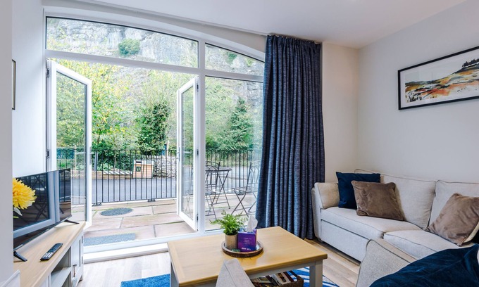 Stoney Middleton Apartment | Rock Mill | Deluxe 1-Bed with Terrace