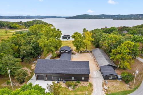 Hollister Resort | Rock View Resort