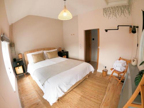 Tywyn House | Romantic coastal getaway with hot tub & log burner