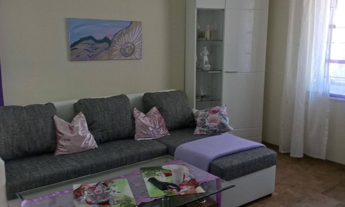 Bad Kissingen Apartment | Romantic" holiday flat with terrace