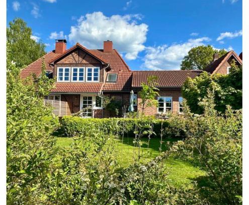 Schashagen Apartment | Romantic house in charming village
