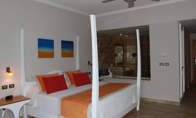 Cofresi Resort | Romantic Luxury Beachfront Condo