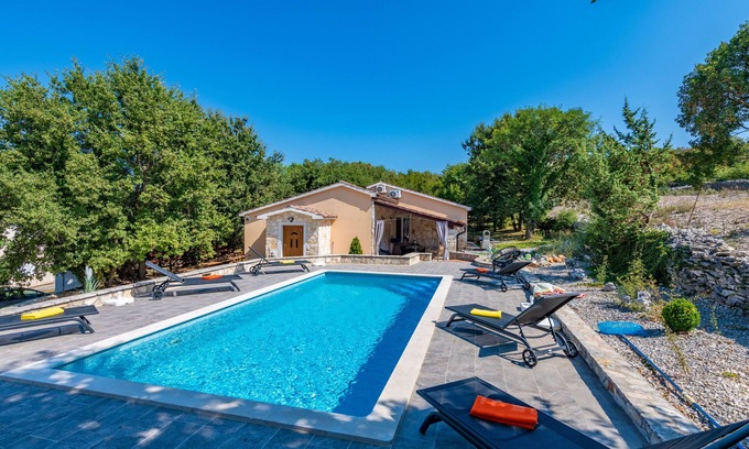 Rakalj Villa | Romantic private pool villa, 3 minutes from the beach, stunning sea view
