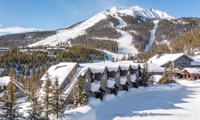 Saddle Ridge House | Romantic Saddle Ridge- Ski-in/out w/2 King Suites, 2 Fireplaces, Hot Tub, Views