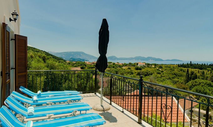 Manganos House | Romantic Sea and Sunset View House