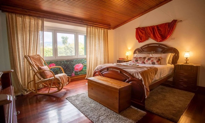 Ribeira Grande House | Romantic suite in exotic fruit orchard