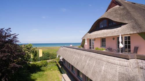 Ostseebad Ahrenshoop Hotel | Romantik Hotel Namenlos
