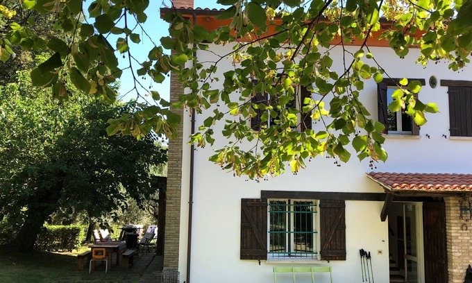 Fano House | Roncosambaccio: Villa surrounded by olive trees very close to the beach)