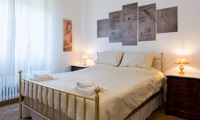 IL Vignale Apartment | Room 'Art Rooms - Leonardo Da Vinci' with Shared Terrace, Wi-Fi and Air Conditioning
