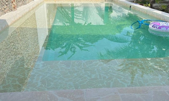 Marbella Cabin | "room in Lodge - Tr-a5d Hostel Room Near Castillo San Felipe With Pool and Wifi"