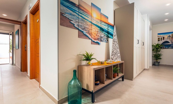 Misterbianco Bed & Breakfast | Room 'Mandarino' with Mountain View, Wi-Fi and Air Conditioning