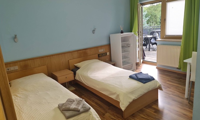 Markt Erlbach House | Room 'Zimmer 22' with Shared Terrace, Shared Garden and Wi-Fi