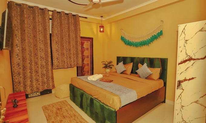 DLF Phase 5 Hotel | Roomshala 096 Hotel Elite 29