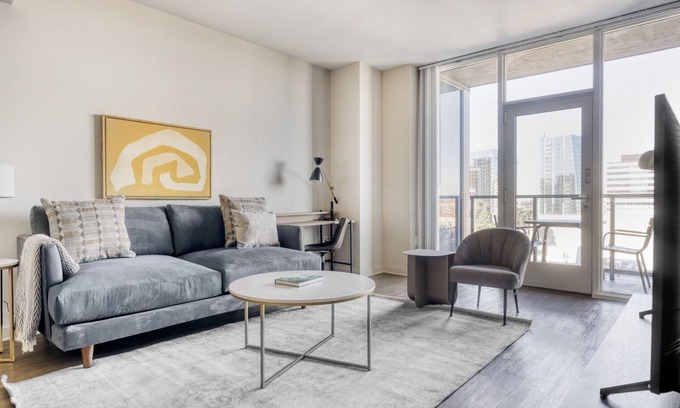 Downtown San Jose Apartment | Roomy San Jose 1BR w/Gym & Pool, good access to 280 & 101, by Blueground
