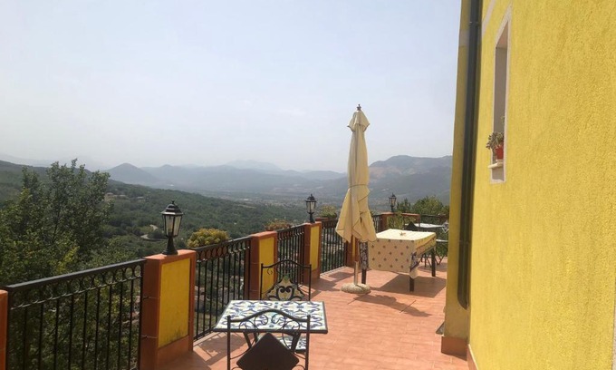 Marsico Nuovo Apartment | Rosa in Fiore