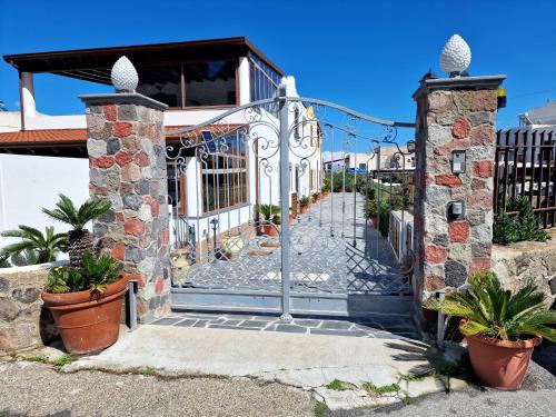 Canneto House | Rosa's house