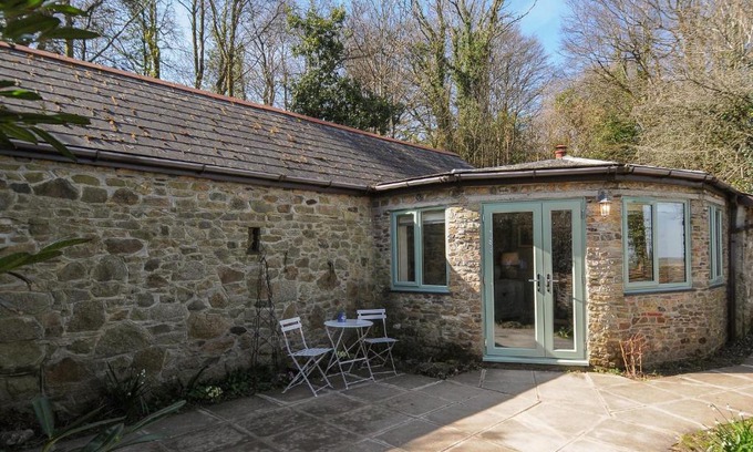 Callington House | Rose Cottage