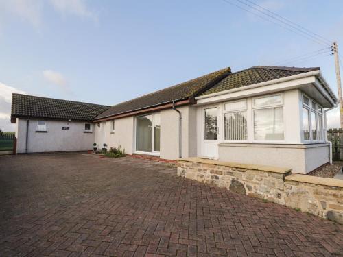 Lybster House | Rose Cottage