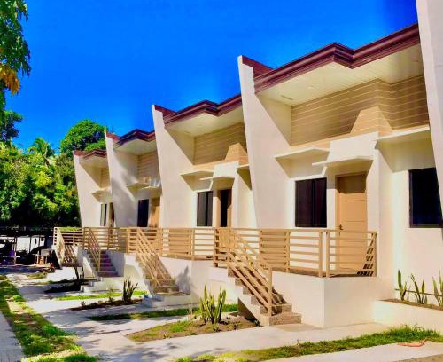 Mambajao Apartment | Rose Inn