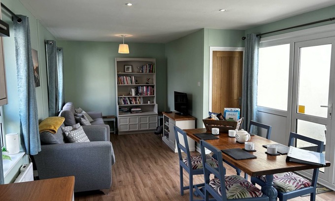 Liskeard House | Rosecraddoc Lodge by Interhome