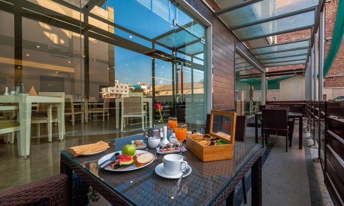 Sector 14 Apartment | Rosewood Apartment Hotel - Gurgaon
