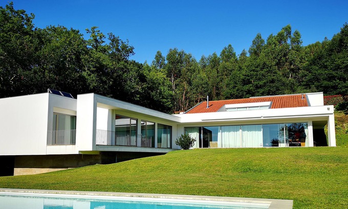 Rubiaes Villa | Rossio house with pool and air conditioning throughout the house