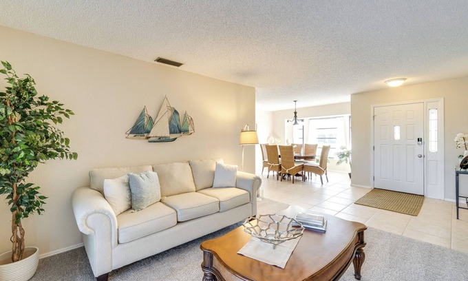 Pebble Beach Cottage | Rotonda West Home w/Pool & Golf Course View!