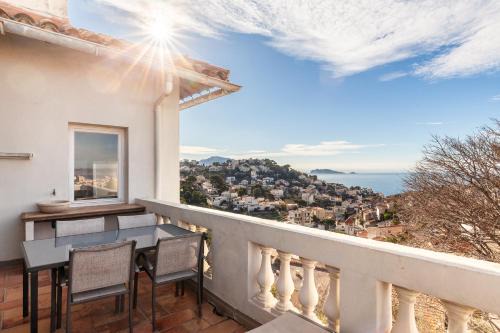 Bompard Apartment | Roucas Blanc Vue Mer Exceptionnelle