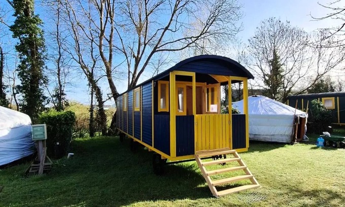 Saint-Benoit-des-Ondes House | Roulotte 3 pers max 3 persons