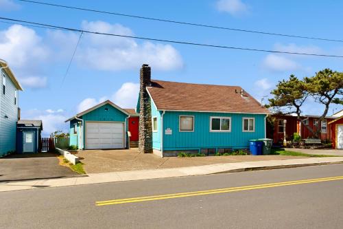 Lincoln City House | Round Rock Cottage