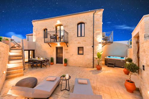 Roustika Villa | Roustico Luxury Villa Heated Whirpool