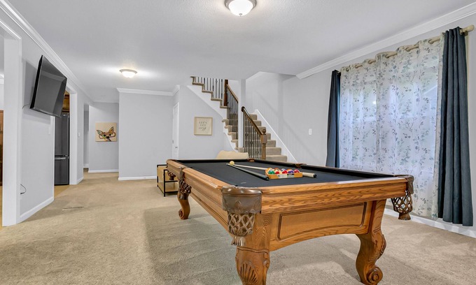 Rosedale House | Royal Blue House - Walking Distance to KC Med Center University & Downtown KC