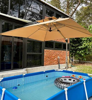 Kuala Klawang House | Royal Brick Cottage, Jelebu