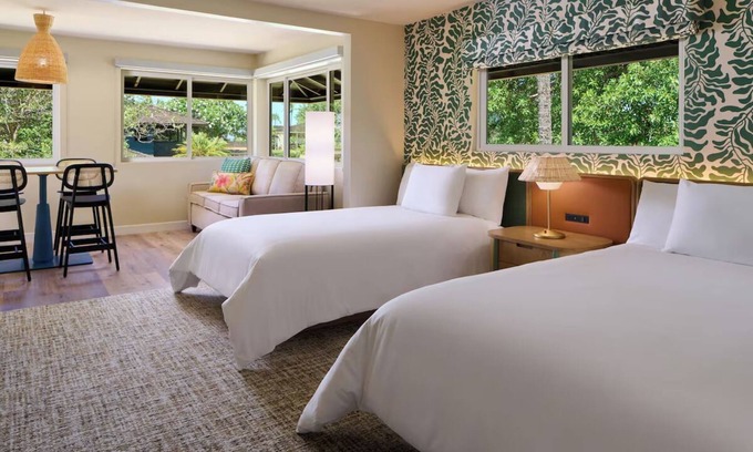 Kaanapali Hotel | Royal Bungalow Studio Suite Oceanfront at Royal Lahaina Resort, Walk to Beach