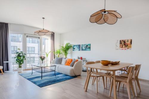 Upper Town Apartment | Royal Design Residence