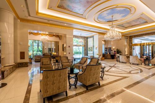 Waikiki Apartment | Royal Garden Waikiki - Ocean View - Resort Amenities