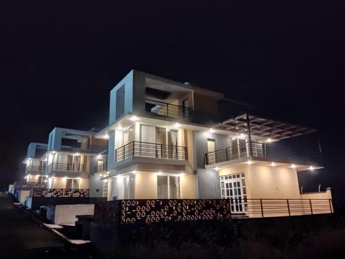 Igatpuri Villa | ROYAL MEADOWS IGATPURI Private Pool Villa G