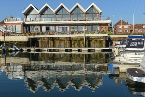 Hamble-le-Rice Hotel | Royal Southern Yacht Club