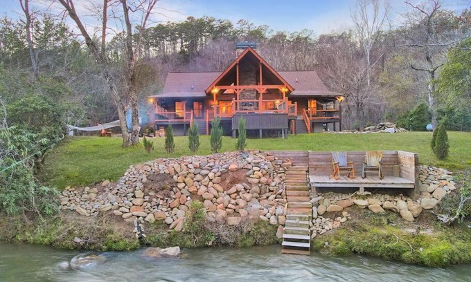 East Ellijay House | Ruby River Lodge