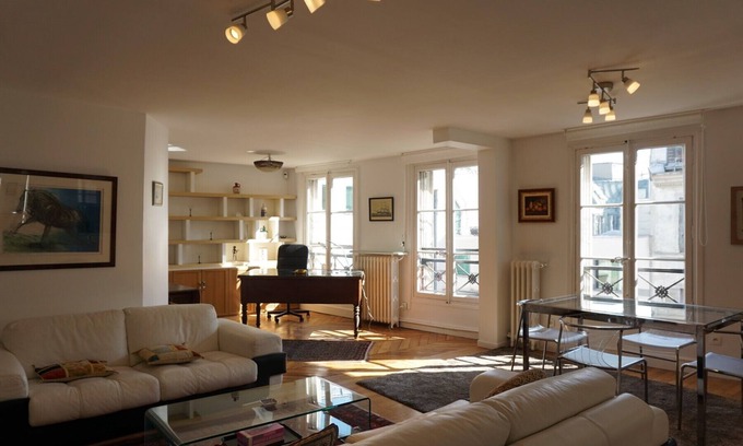 Chaussee-d'Antin Apartment | Rue de la Chaussée d'Antin - Paris 9 - 209009