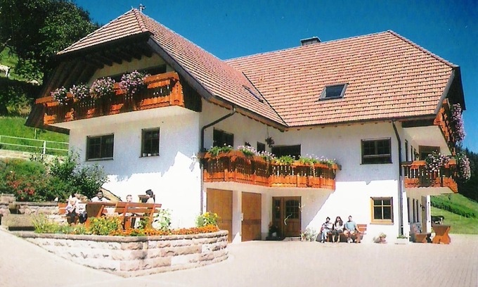 Hofstetten Apartment | Ruhiges Bauernhaus, Hofstetten