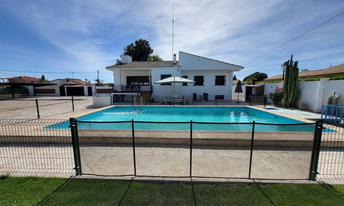 El Viso de San Juan Cottage | Rural House El Jardín de los Niños 2