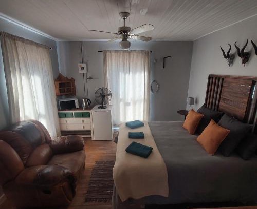 Loxton House | Rus n Bietjie Guest House