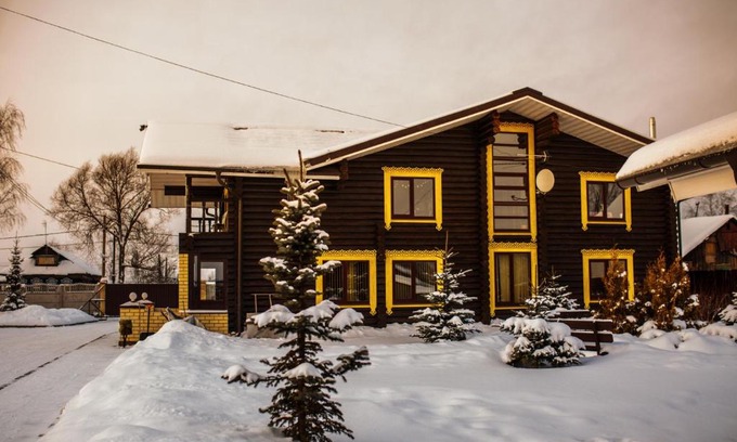 Yaroslavl Hotel | Russkie Traditsii Hotel