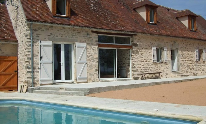 Chirat-l'Eglise Cottage | Rustic and contemporary cottage with private pool, wifi, pets allowed