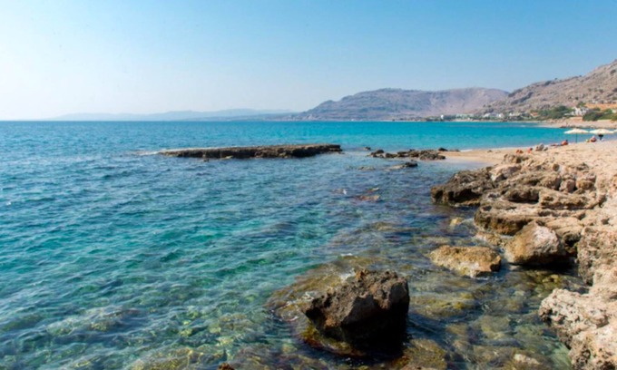 Pefkos Apartment | Rustic and Spacious Studio by the beach