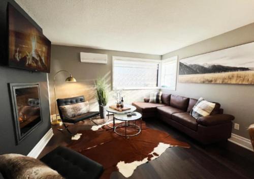 South London Apartment | Rustic Elegance & Style 1BR