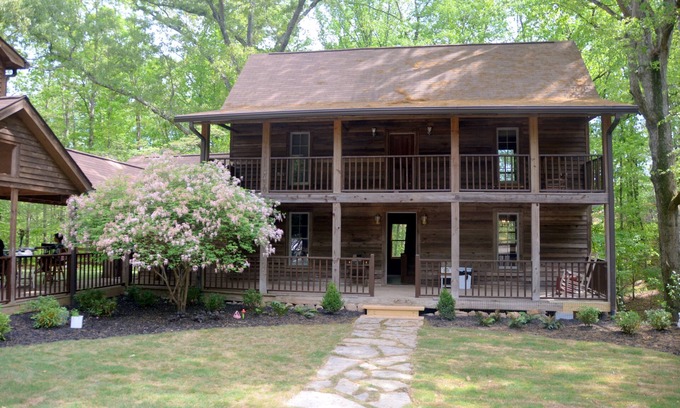 Suwanee Other | Rustic farm is a secluded place to let the family gather in a big outdoor space.