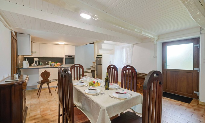 Brissago Apartment | Rustic mountain Brissago 2, Brissago, Switzerland